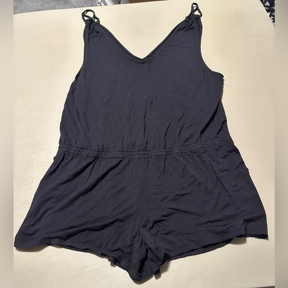 Victoria’s Secret Black Romper - Picture 7 of 8